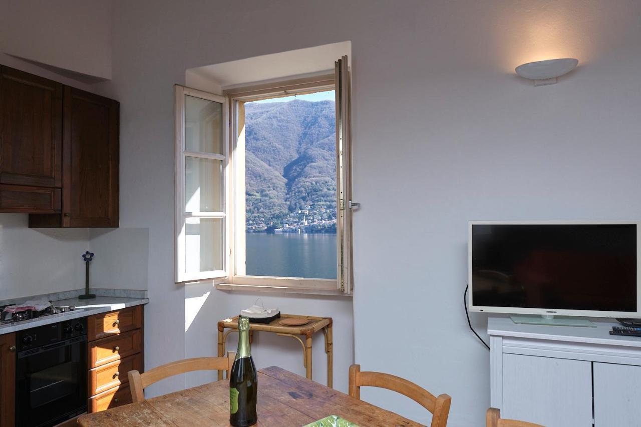 Cozy Suites On The Lake - The House Of Travelers Brienno Exterior photo